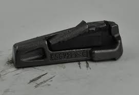 Dente della benna dell'escavatore nero 85SV2 Perno 85SV2PN-C